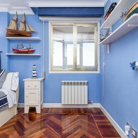 Apartamento Luminoso Cerca Playa Sardinero Con Parking Privado サンタンデール エクステリア 写真